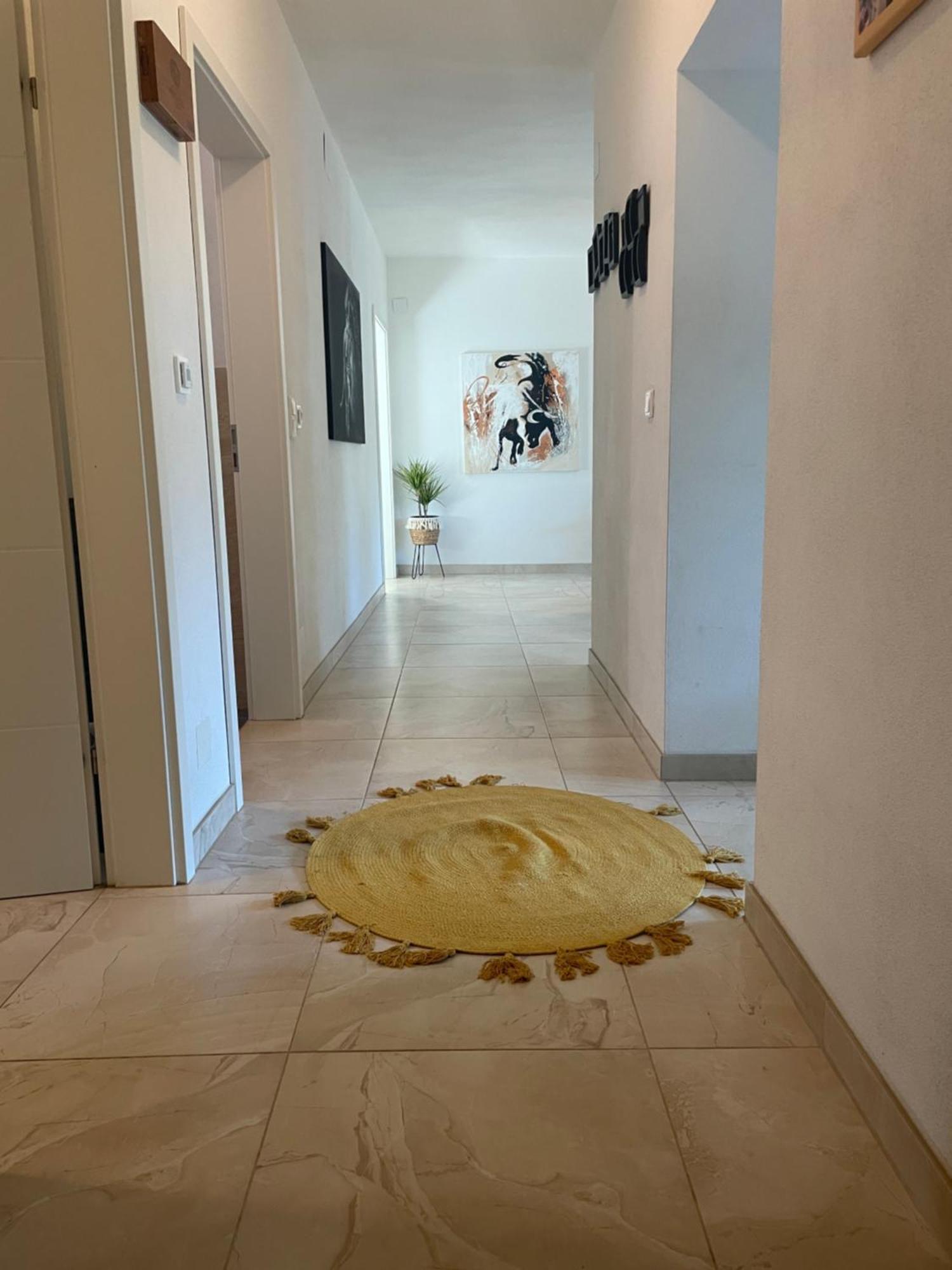 Moderne Wohnung Mit Stil Gross Gerungs Exteriér fotografie